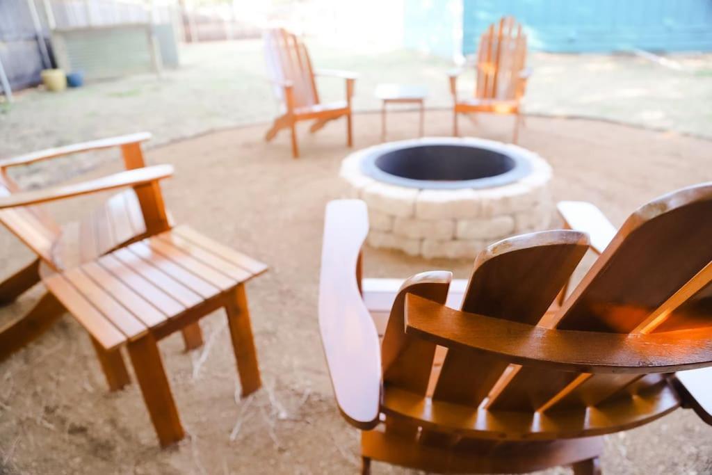Holiday home The Little Getaway-sleeps 4, Firepit, Pet Friendly Pottsboro