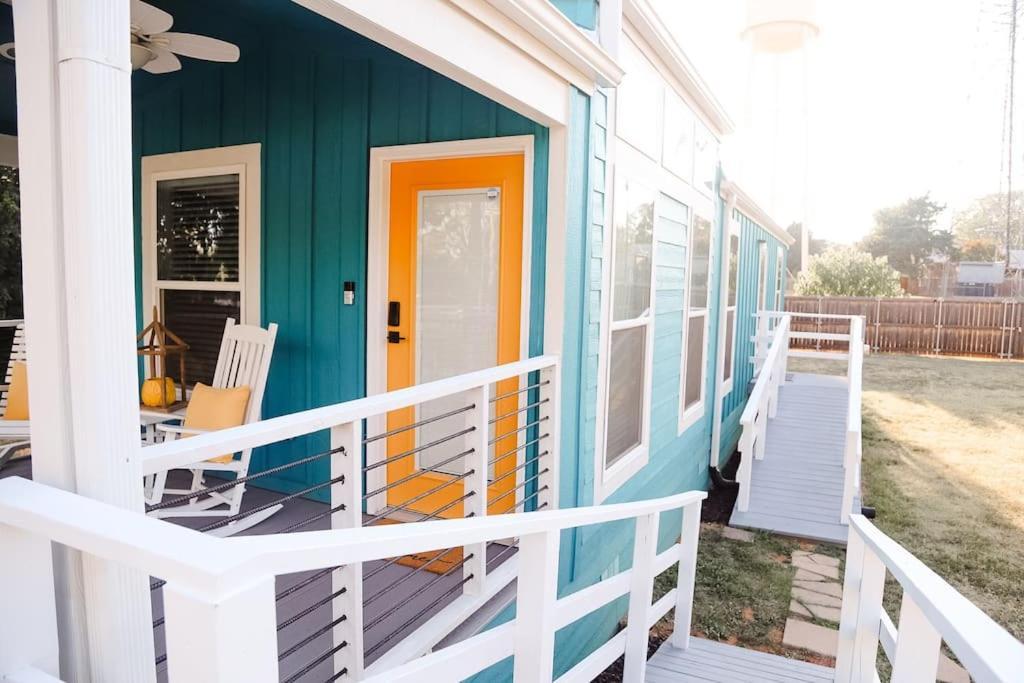 Holiday home The Little Getaway-sleeps 4, Firepit, Pet Friendly Pottsboro