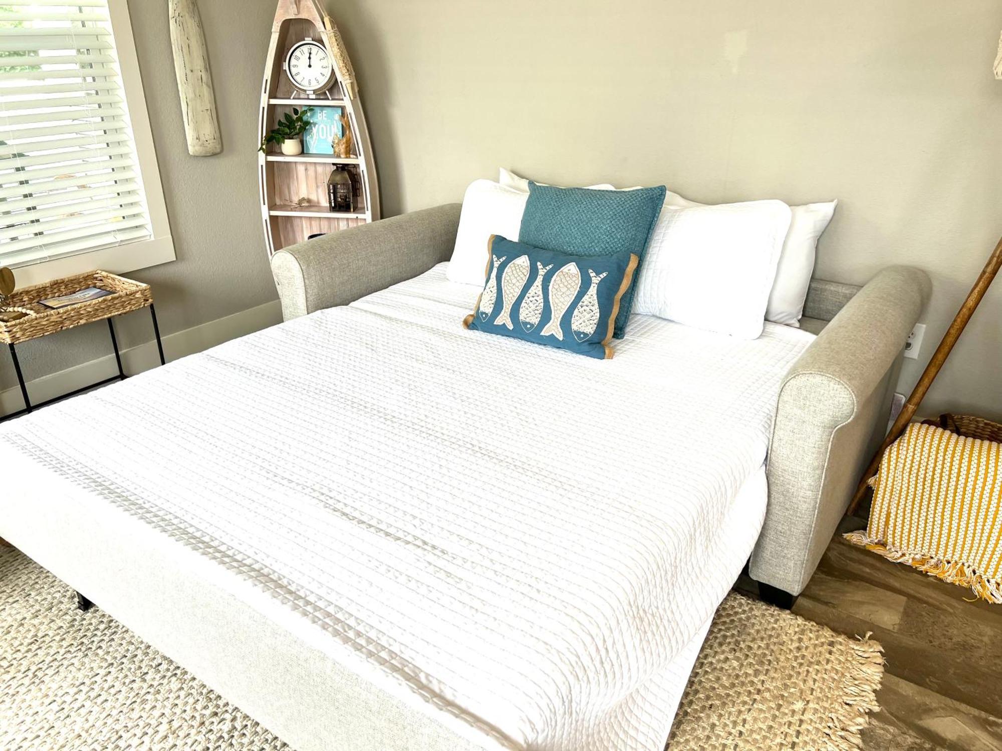 Holiday home The Little Getaway-sleeps 4, Firepit, Pet Friendly